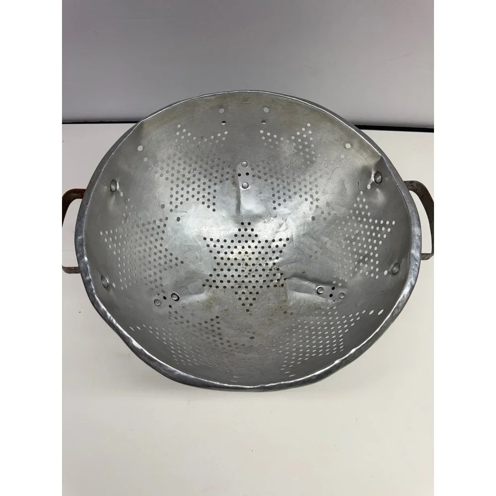 Vintage Aluminum Star Pattern Colander Stainer with Handles and Feet Rustic